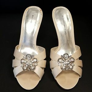 Bandolino strappy heel